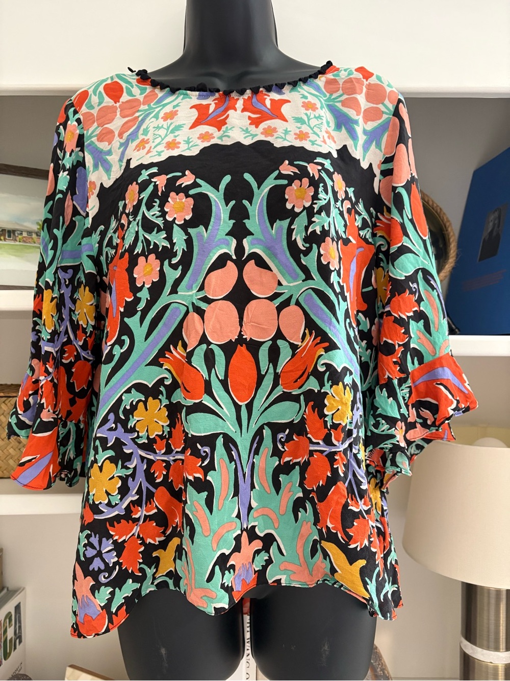 Maeve Anthropologie Folkart Kimono Pattern Relaxed Women’s Top in Black & Multi
